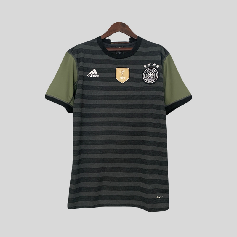 ALEMANIA II 2016 HOMBRE (RETRO)