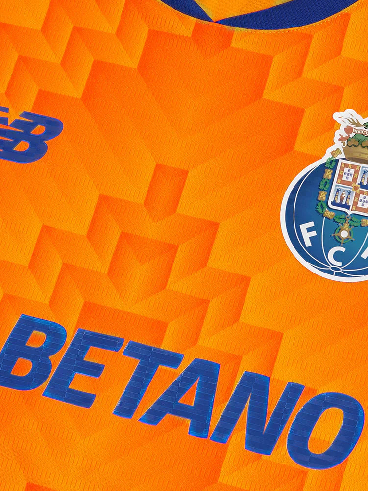 FC Porto Away Shirt 2024/25 + 5 CLOTHING SHEETS! 🎁