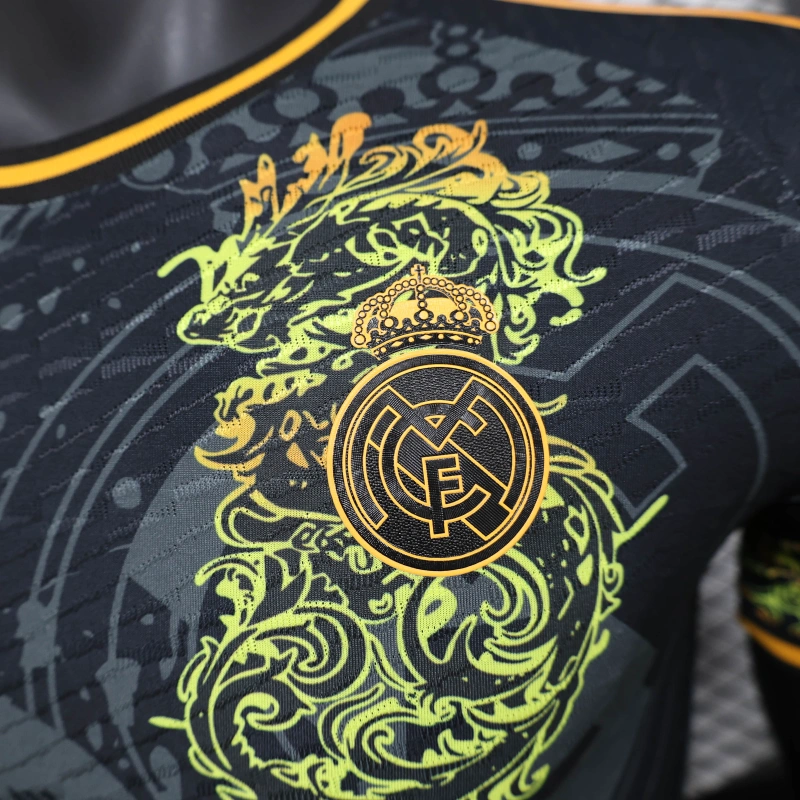 REAL MADRID EDICIÓN LIMITADA 25/26 HOMBRE (VERSIÓN JUGADOR)