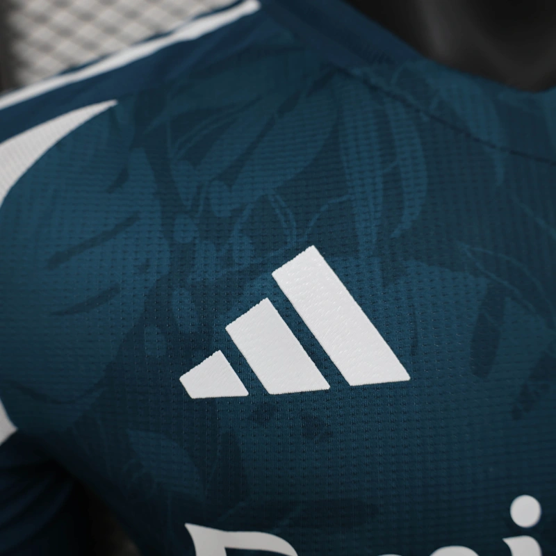 REAL MADRID EDICIÓN LIMITADA 25/26 HOMBRE (VERSIÓN JUGADOR)