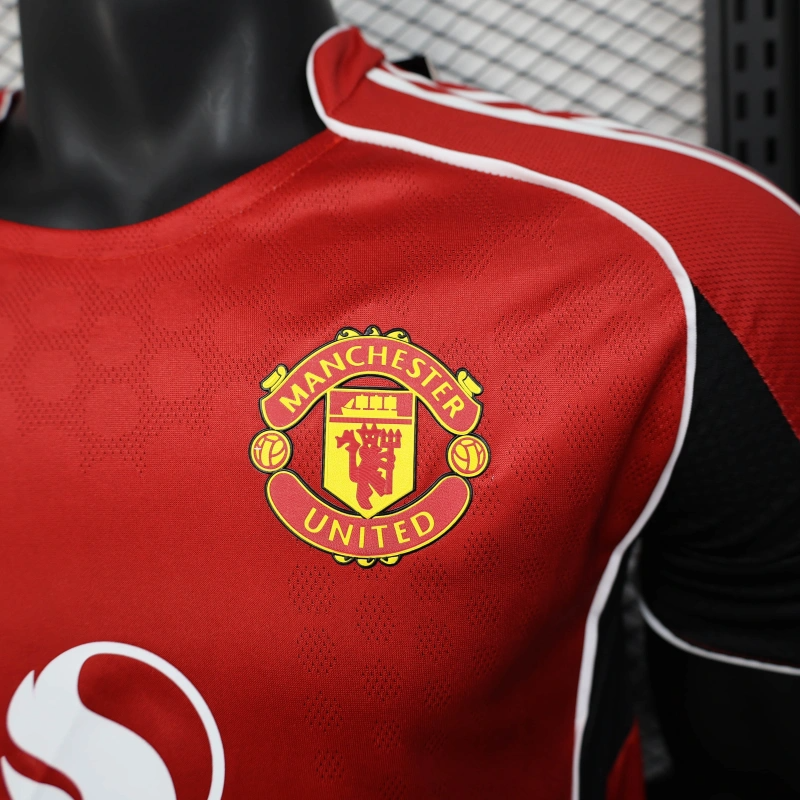 MANCHESTER UNITED I 25/26 HOMBRE (VERSIÓN JUGADOR)