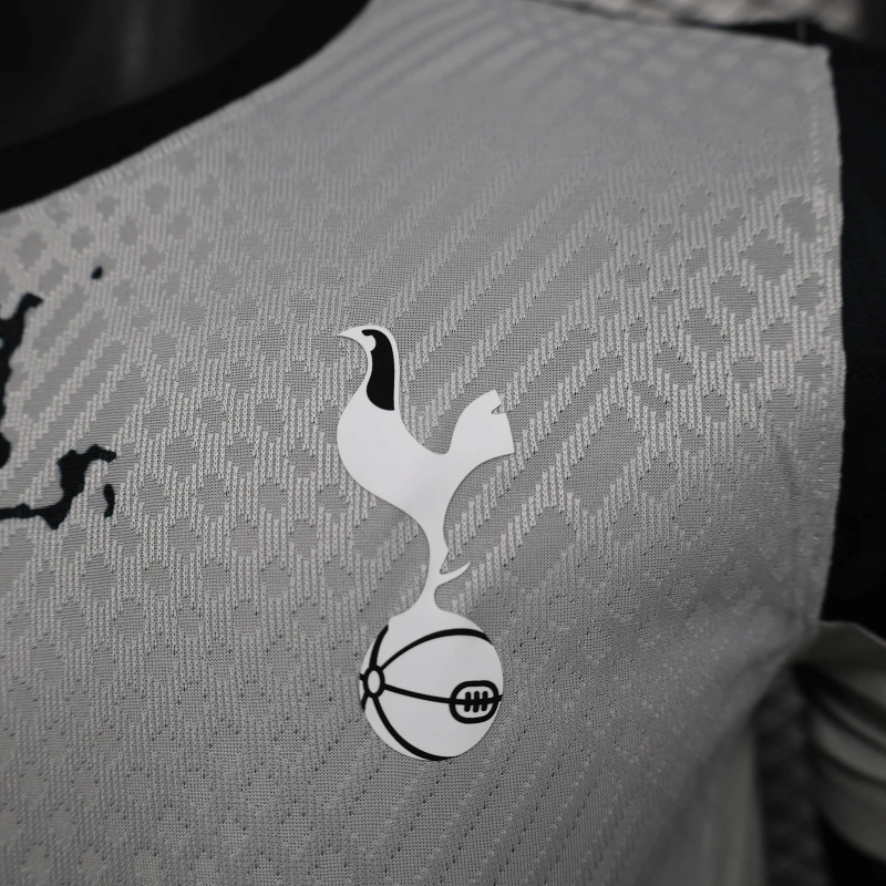TOTTENHAM ENTRENAMIENTO 25/26 HOMBRE (VERSIÓN JUGADOR)