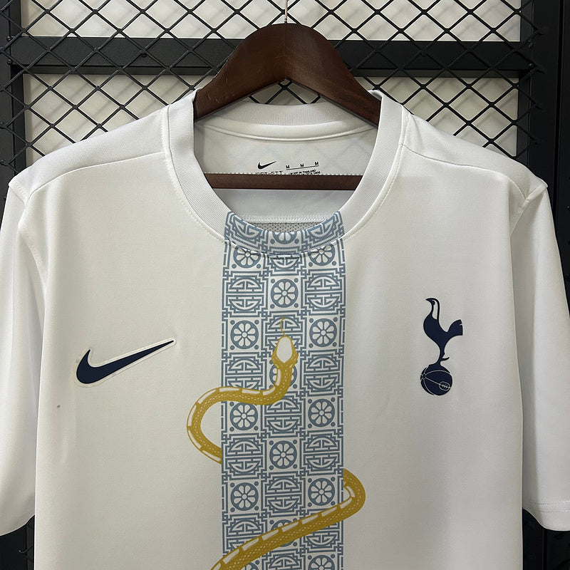 TOTTENHAM PRÉ-JUEGO 25/26 HOMBRE
