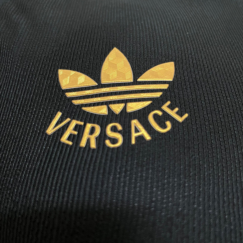 ARSENAL EDICIÓN LIMITADA VERSACE 24/25 HOMBRE (VERSIÓN JUGADOR)