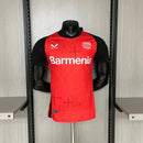 CAMISETA BAYER LEVERKUSEN I 24/25 HOMBRE (VERSIÓN JUGADOR)