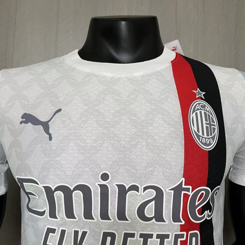 MILAN II 23/24 HOMBRE (VERSIÓN JUGADOR)