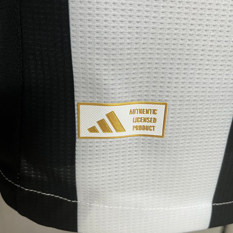 NEWCASTLE l 24/25 HOMBRE (VERSIÓN JUGADOR)