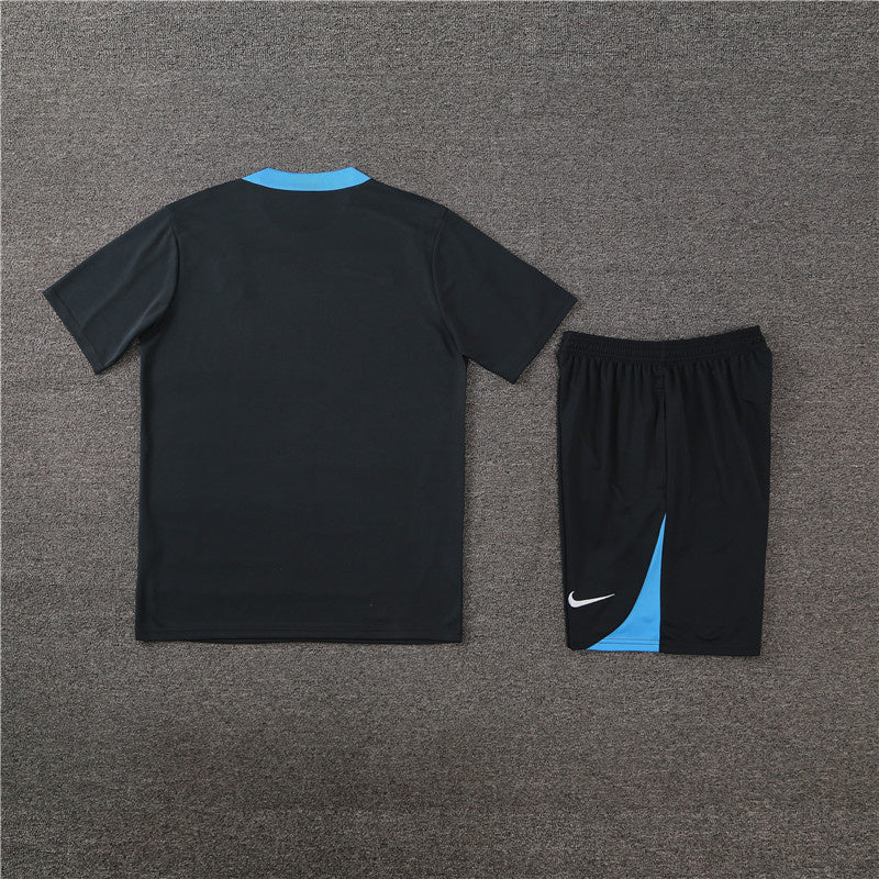 CONJUNTO CORTO TOTTENHAM ENTRENAMIENTO 24/25 HOMBRE